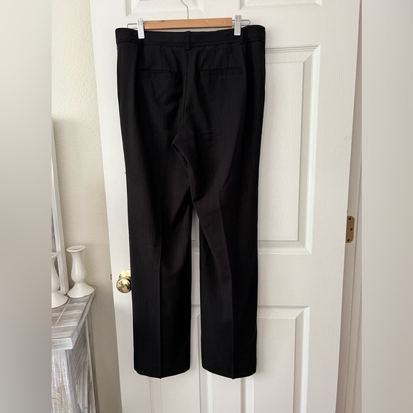 WHBM Wide Leg Black Pants with Pinstripes in size 8 Regular Dress Pant Trouser - Picture 5 of 7
